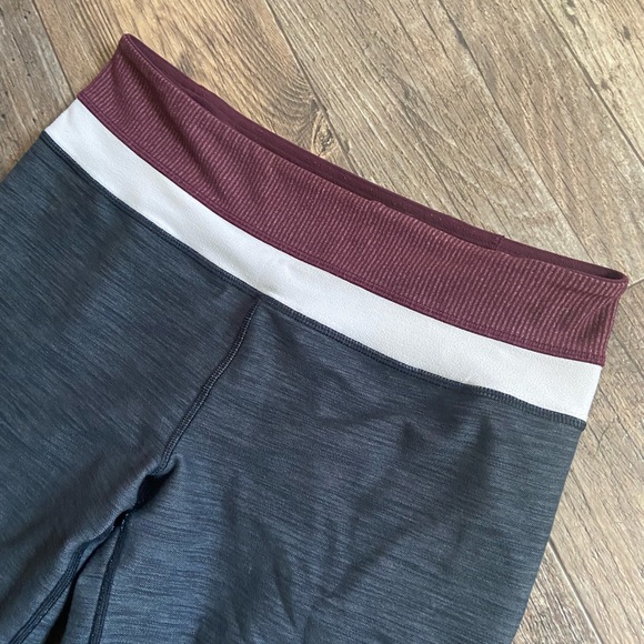 🍋 Lululemon Size 8 Groove Denim Pants Black Slub 🍋 - Picture 4 of 6